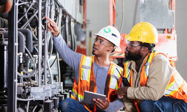 Best Affordable Electrician  in Greenfield, MO